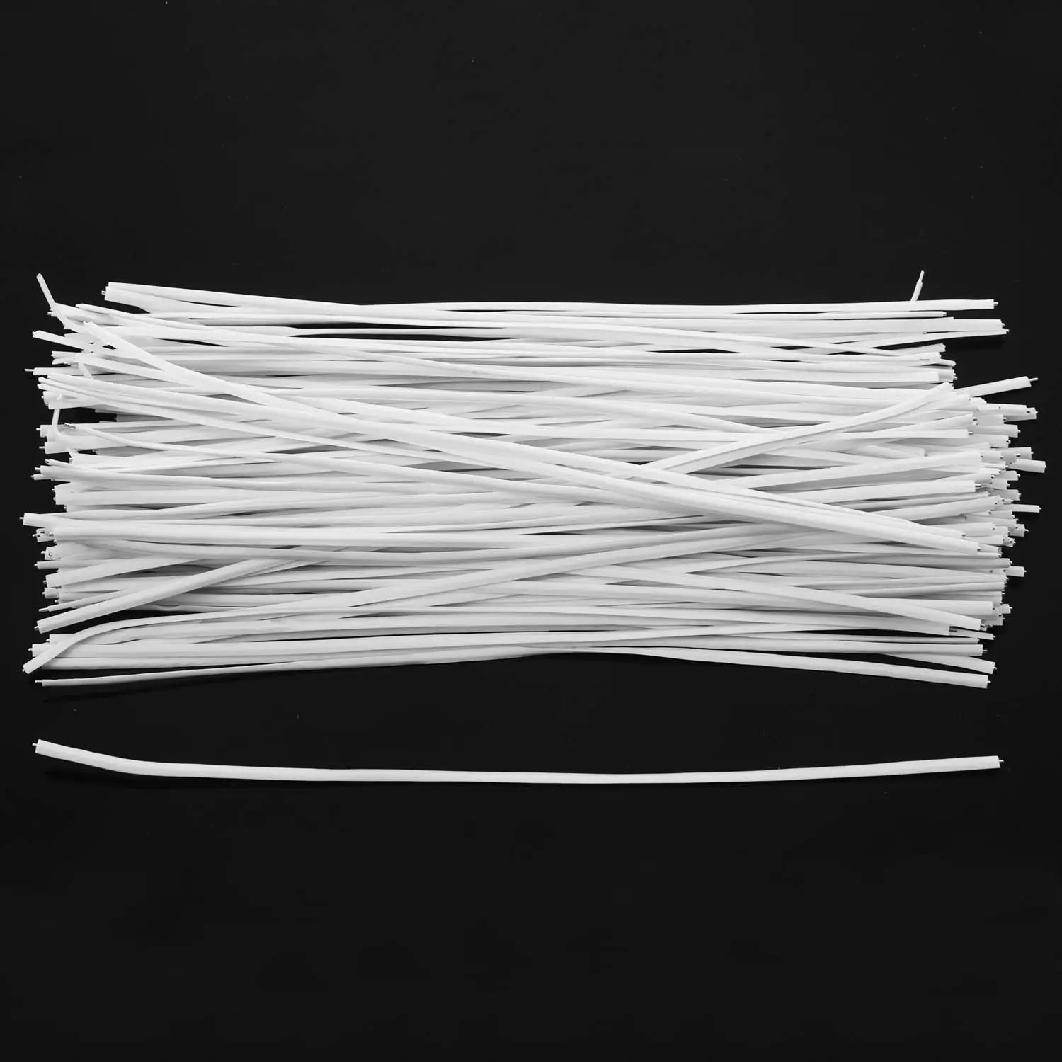 BHBL 130pcs Cable Organizer Binding Packaging Wire Twist Ties White 150x2.2mm