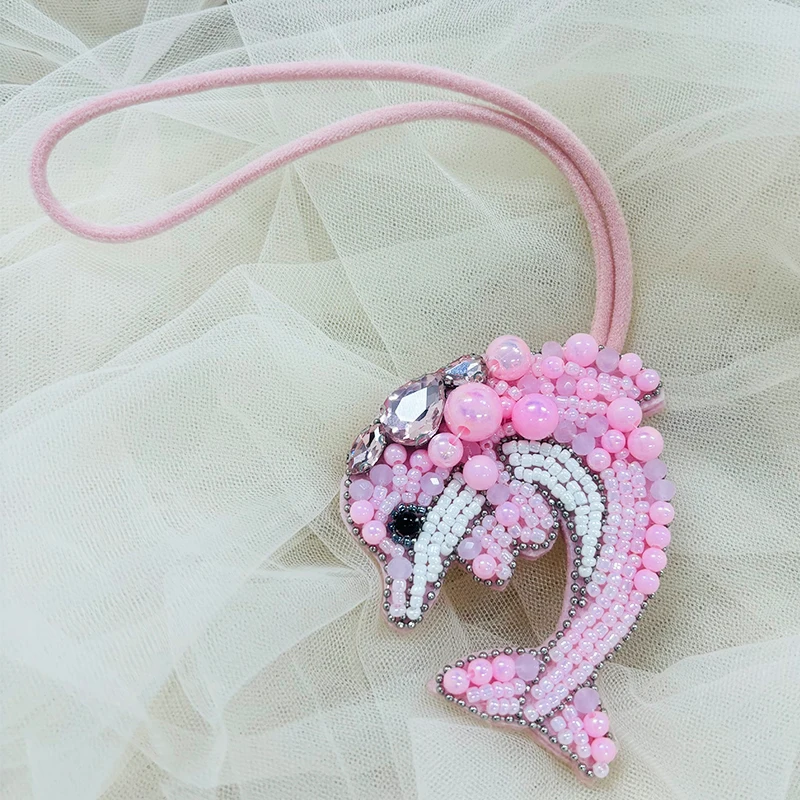 

Handmade Beaded Dolphin Applique Patch Crystal Starfish Eye Sequin Clothing Sew On Patches Hanging Rope Keyring Bag Pendant
