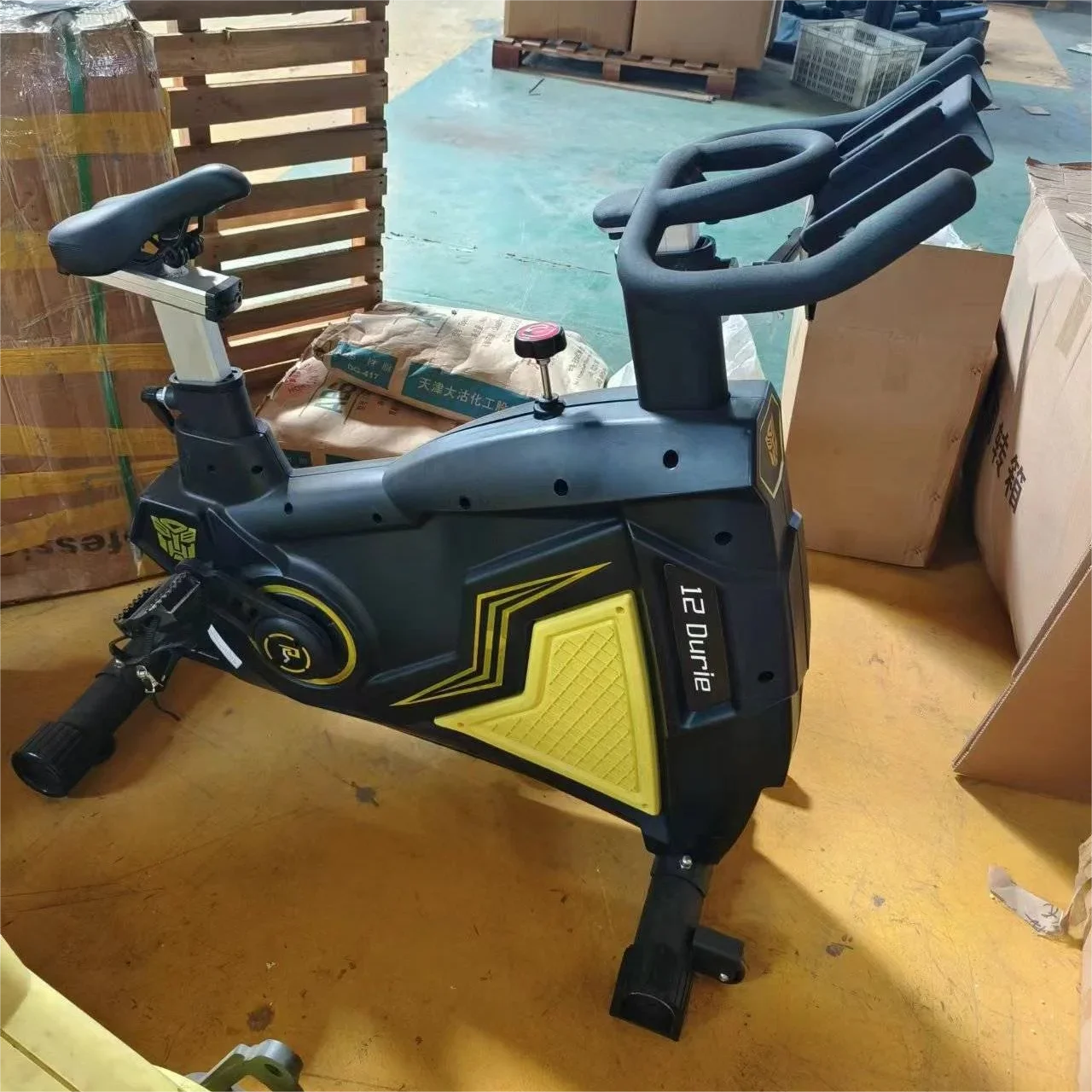 YG-S013 YG Fitness Factory Direct Sales Gym Commercial Pedal Bike Indoor Exercise Bike Fitness Equipment Spin Bike