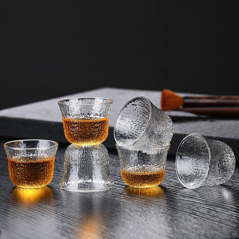 Glass Small Tea Cup with Heat-resistant Hammer Pattern Japanese Transparent Thickened Kung Fu Tea Set Tea Bowl