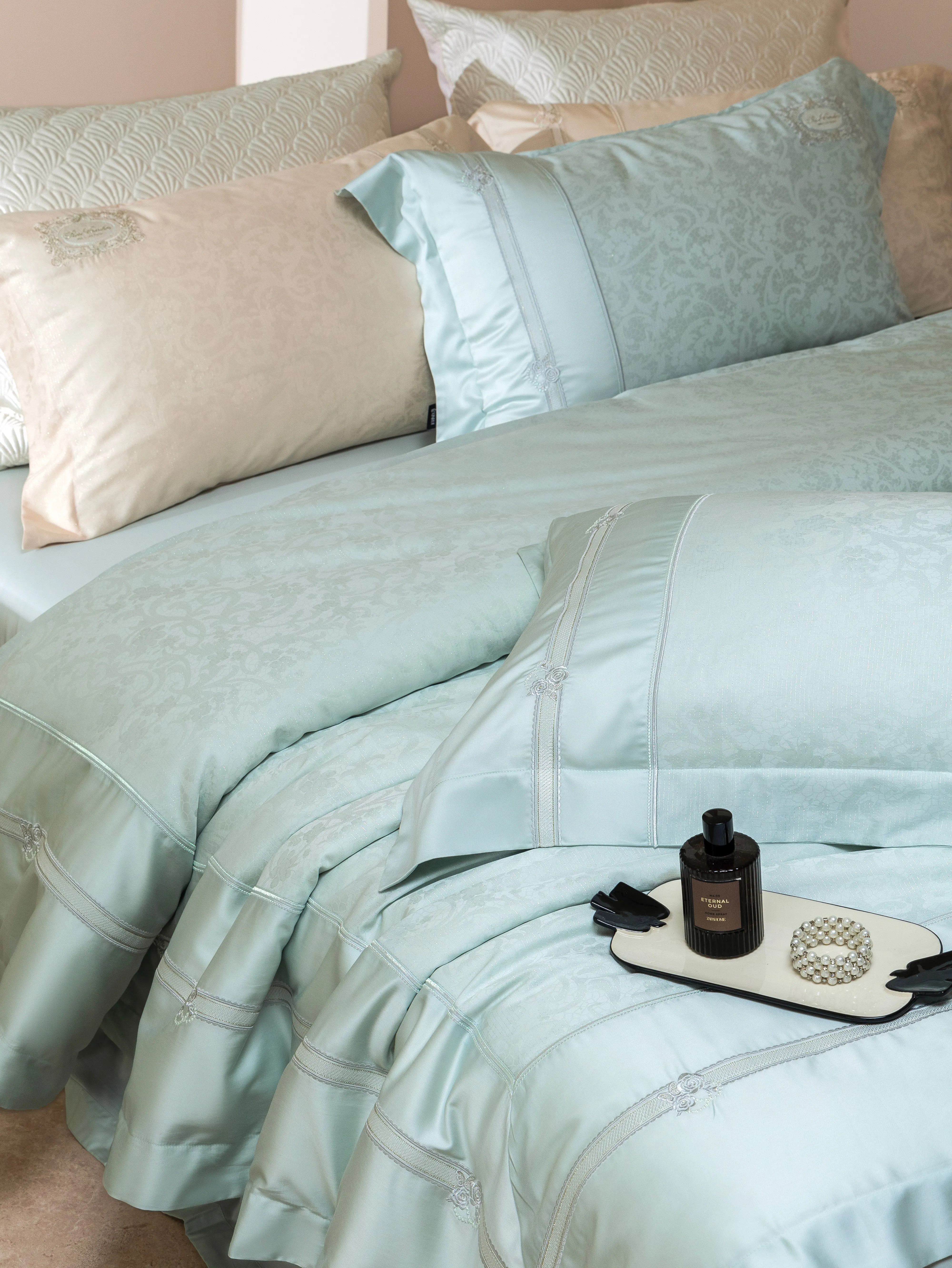 Picture 5: Luxury king Size Bedding Set & Components Soft Sheets Sets Queen Size Full Sheet Set Bedding Set with Pillowcase 4PCS