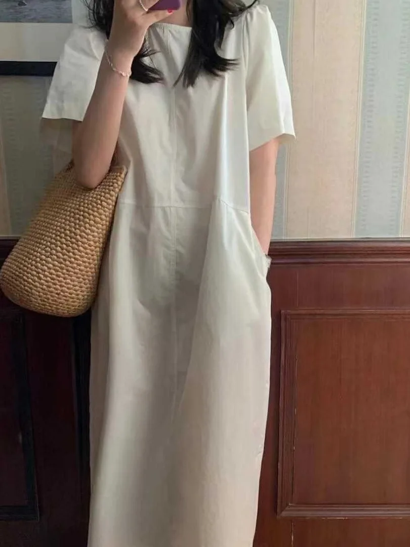 시크한 루즈핏 반팔 라운드넥 A라인 원피스 여성 패션 아이템 여름 고급스러운 느낌 캐주얼 엘레강스 스케이터 원피스