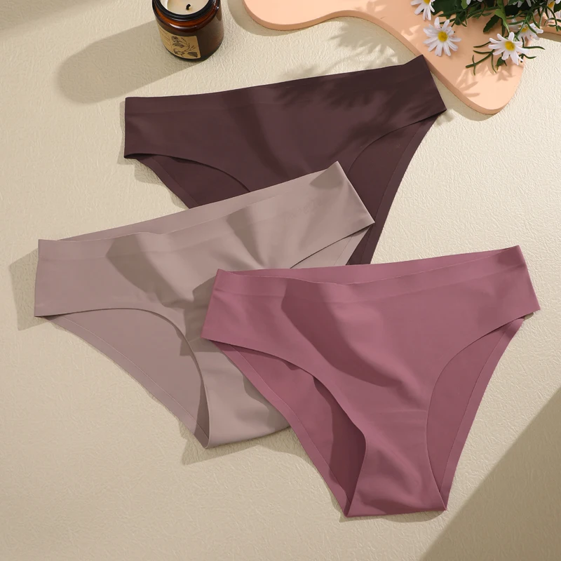 FINETOO 3Pcs/Set Seamless Panties Women Sexy Underwear Ice Silk Solid Briefs Low Waist Underpants Girls Soft Ultra-thin Lingerie