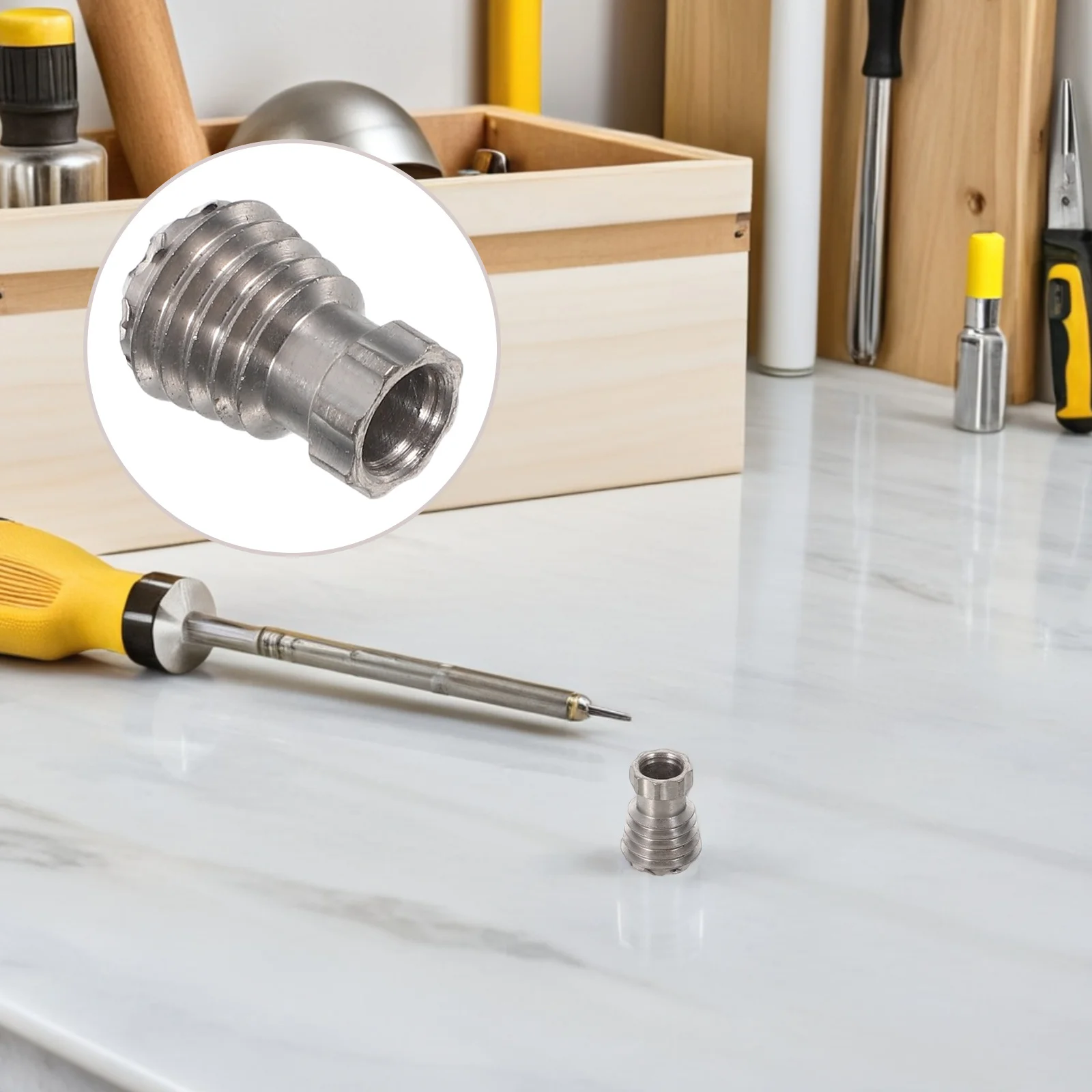 

Lightweight Titanium Lanyard Bead Durable Titanium Alloy Parachute Cord Pendant Outdoor Gear Keychain Backpack Accessory Camping