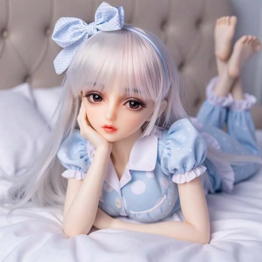 68cmのヘッドピース一体型人形、ウィッグ付き、フィギュアのコレクションに最適、とてもかわいく、絶妙なメイクアップ付き