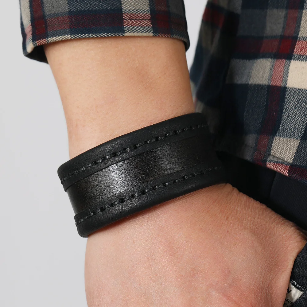 Fashion Vintage Punk Leather Bracelet Bangle Cowhide Hand-stitched Men Bracelet
