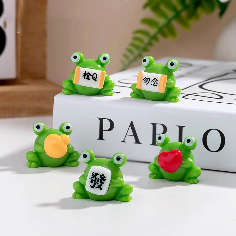 

10Pcs Mini Resin Frogs Green Tiny Frogs Figurines Miniature Home Décor Fairy Garden Decor Dollhouse Birthday Party Favor Gift