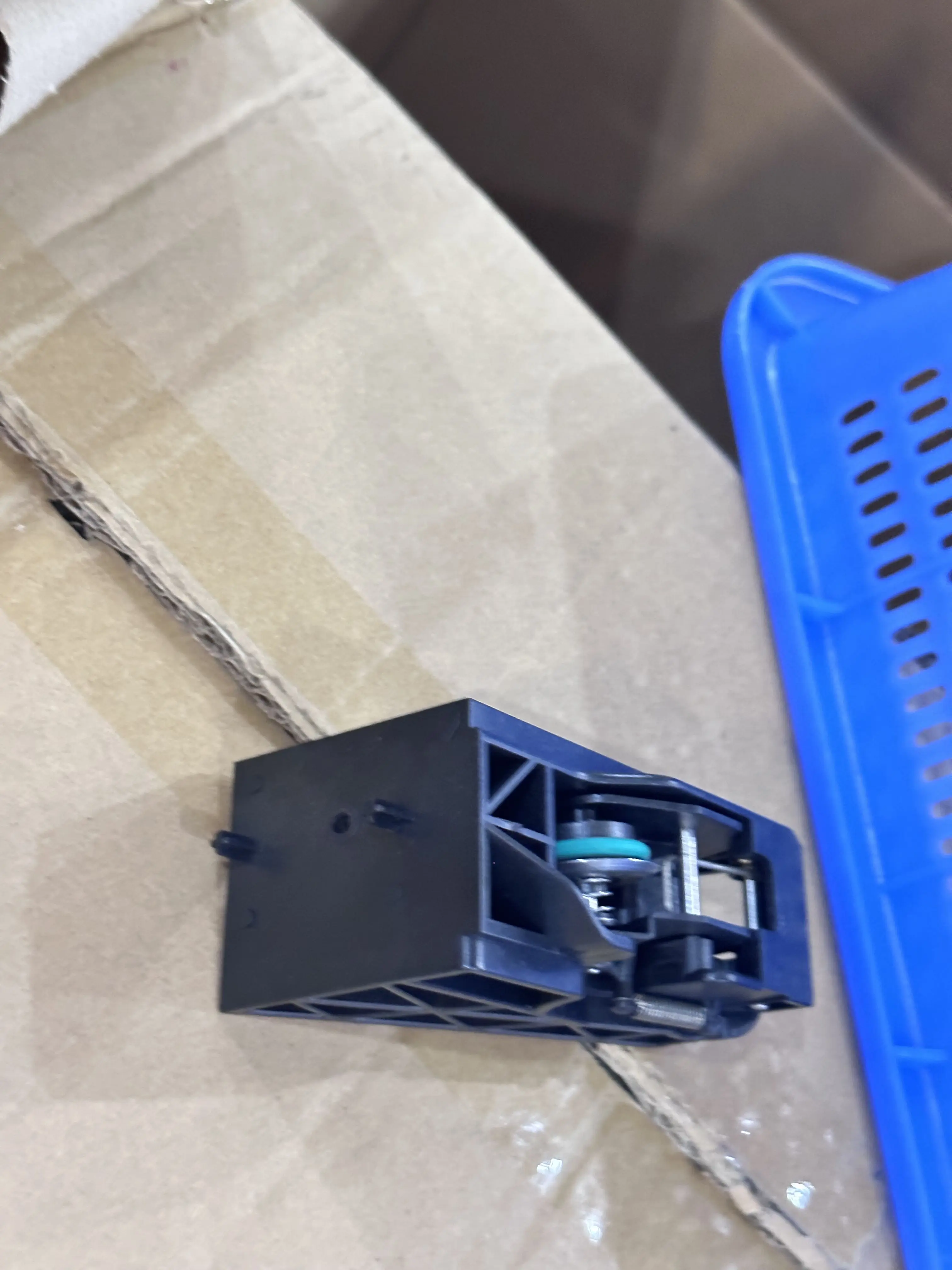 

1 шт. для HP DesignJet T770 T790 T1200 T1300 T2300 CH538-67019 CN727-67023 детали плоттера в сборе с резаком