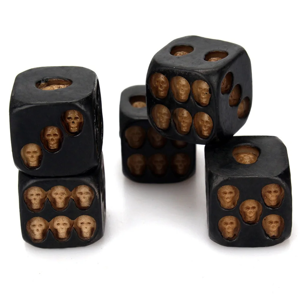 5Pcs Resin Skull Dice Set 6 Sided Carving Skull Heads D6 Dice for Bar Party Game Props Halloween Home Decoration Gift