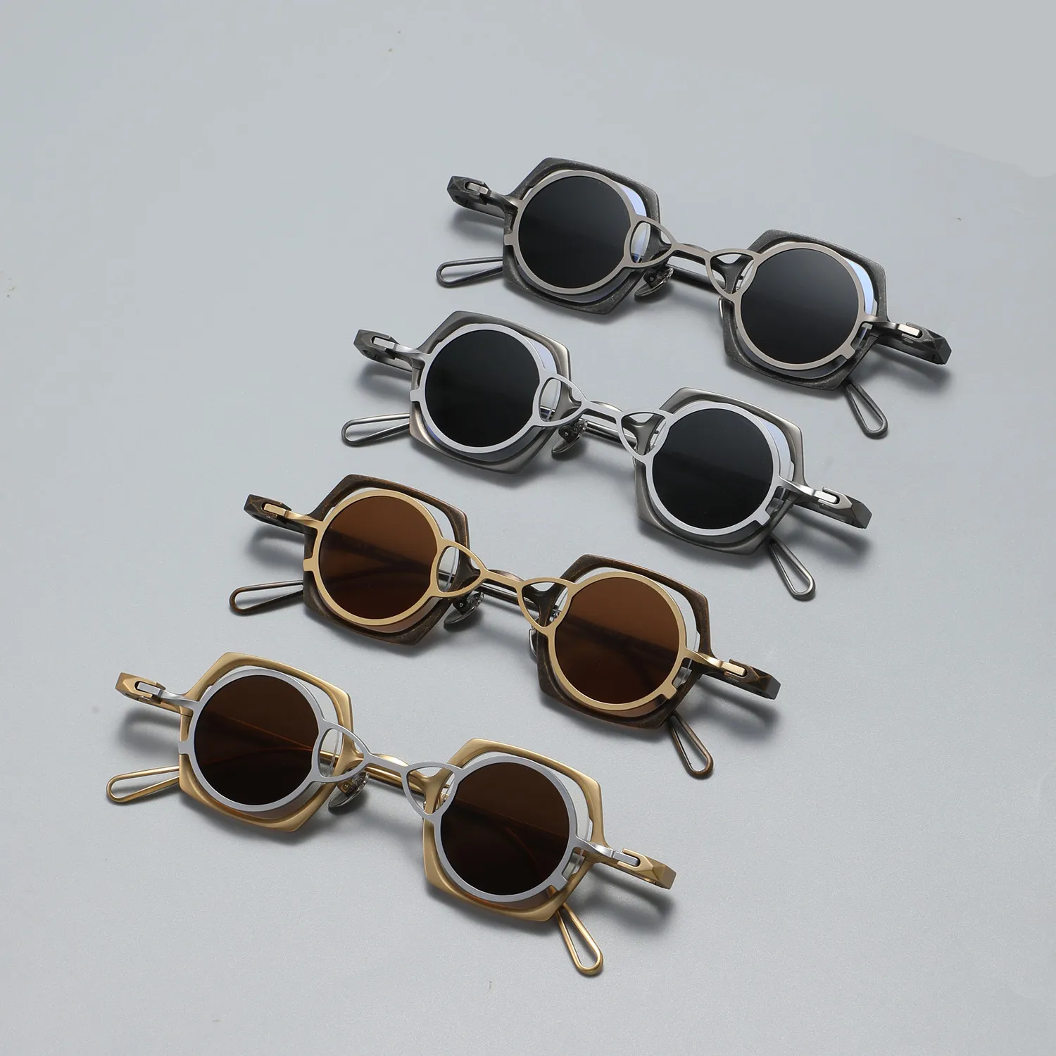 Vintage Fashion Trend Clips-On Style sunglasses Mini Retro Square Design Ultralight Titanium Factory Direct Offer High Quality