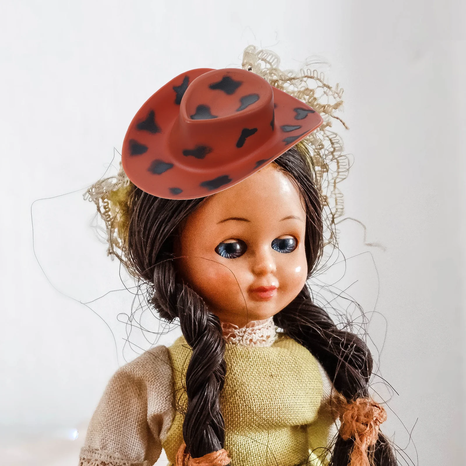 

10pcs Mini Cowboy Hat Decoration Smooth Plastic Dollhouse Accessory DIY Crafts Party Supplies Tiny Hats Black Print