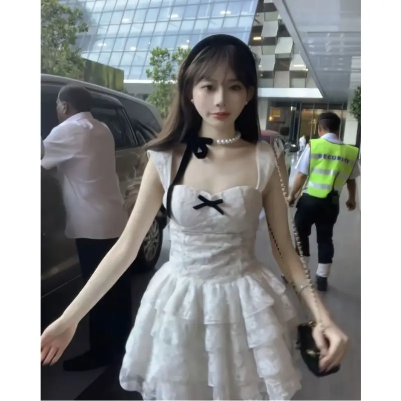 Summer Sweet Lace Patchwork Solid Color Square Collar Princess Dress Female Lively Cute Young Style Ruffles Slim New Sexy Dress