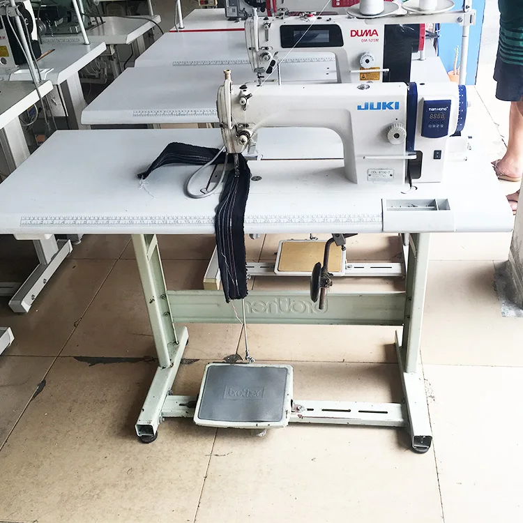 JUKI 8700D High Speed Used Cheap Lockstitch Sewing Machine