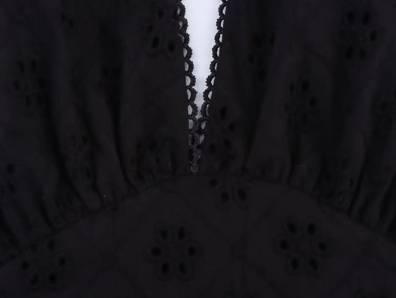 Maxdutti francês bordado oco vestido preto para mulher 2025 verão cruz sem alças midi vestidos de tanque feminino