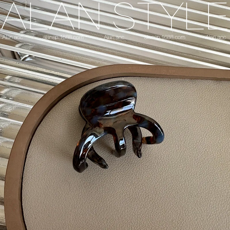 جودة الصالون، مشبك الأخطبوط الفرنسي السميك 4 مم، خلات الذهب، مخلب شعر متوسط #1