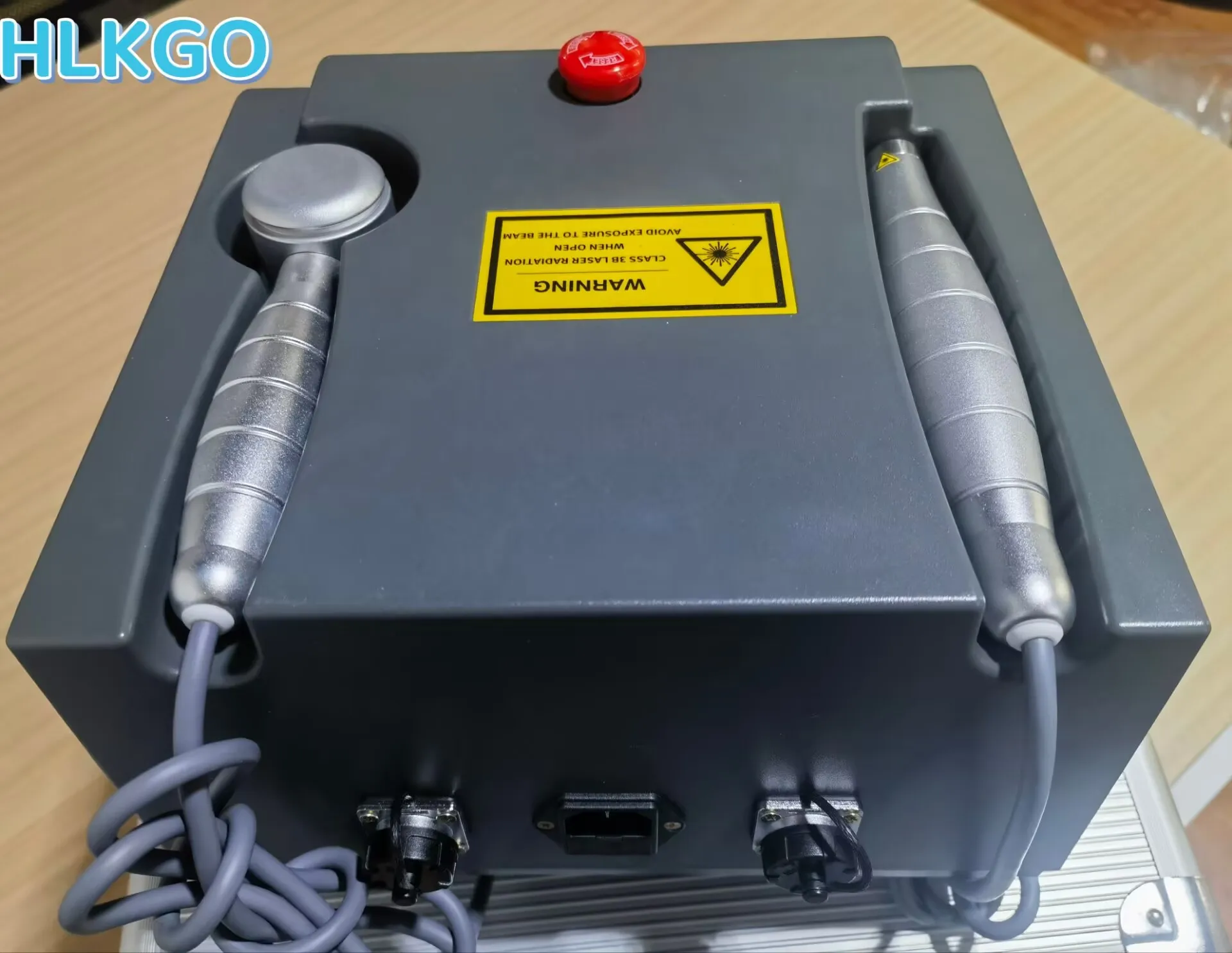 

Новый аппарат для холодной лазерной терапии HLKGO 808 нм 650 нм (2026 год) — высокая мощность для глубокого воздействия на суставы и мышцы, облегчение боли