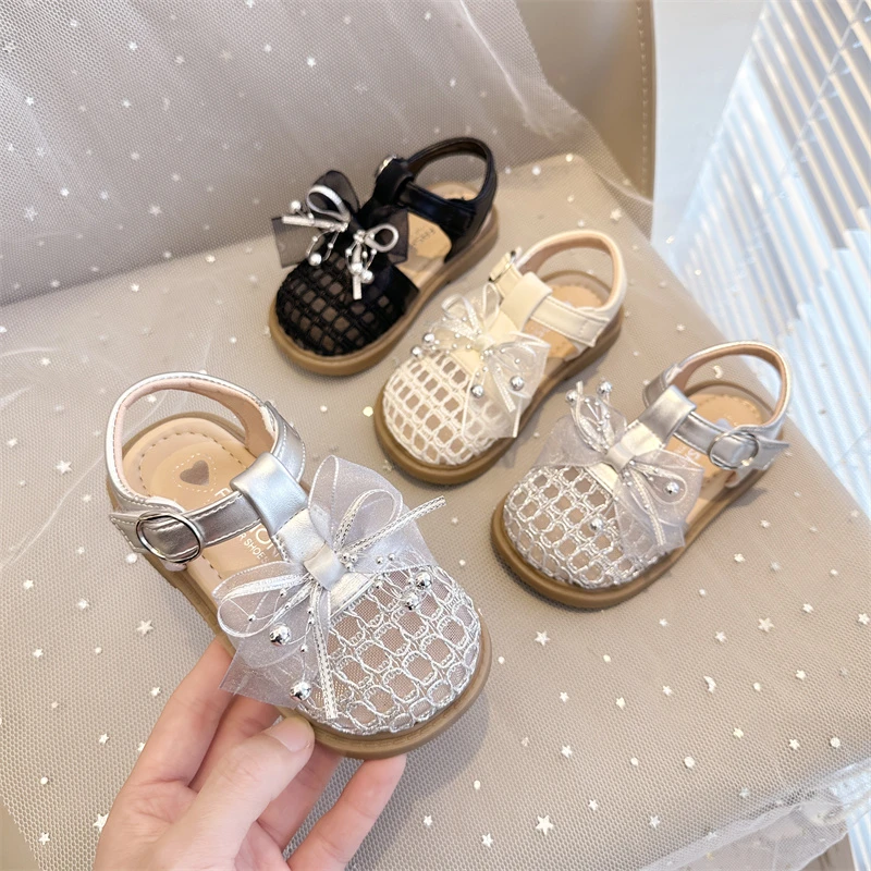 Girls Toes Capped Princess Sandals with Bow Beading Kids Summer Beach Shoes Non-slip Soft Sole Children Half Sandals Mesh