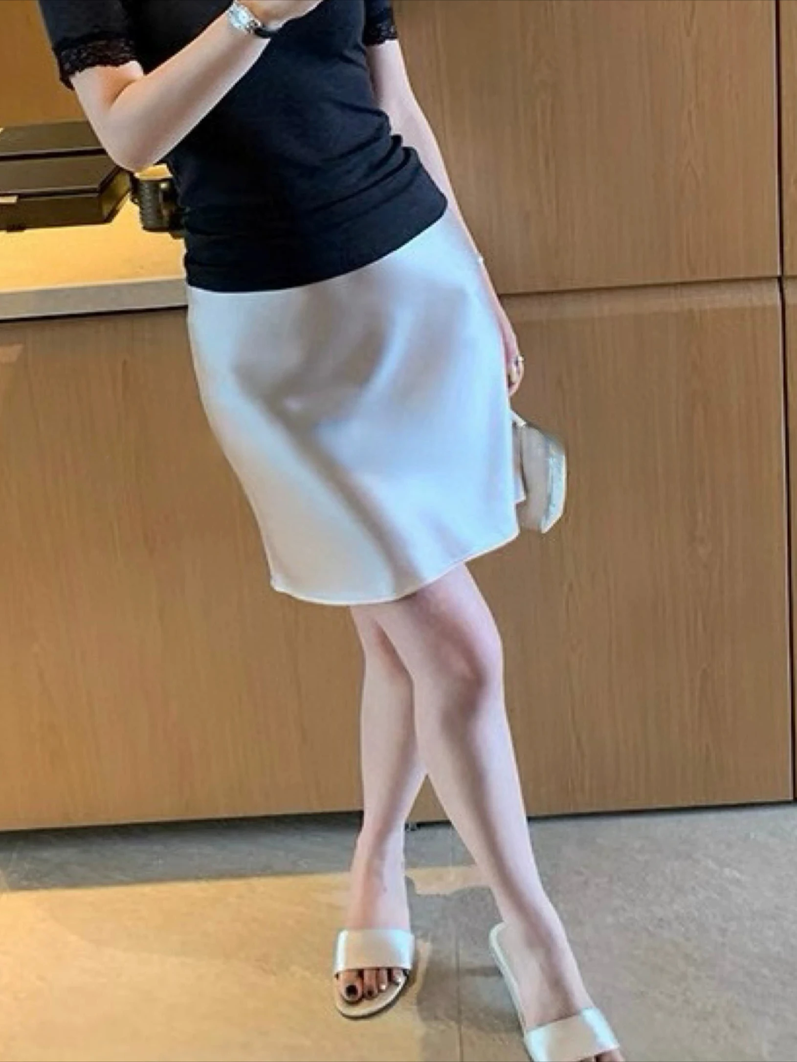 Satin Mini Skirts Women Summer Beige Silk High Waist Short Skirt Black Slim Solid Champagne Satin Elegant Women's A Line Skirt