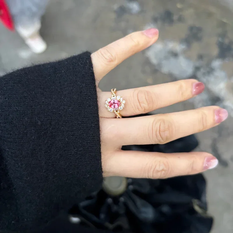 Künstlicher Edelstein Padparadscha Roter Lotus-Farbton Runde Form Großhandel Verfügbar mit Zertifikat – Detail 20