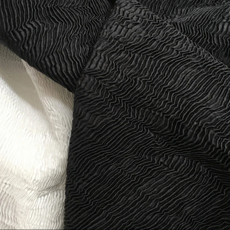 

Water Ripple Pleated Fabric Black White for Overcoat Pat Fashion Clothing Designer Creative Diy Sew Cloth Polyester Material