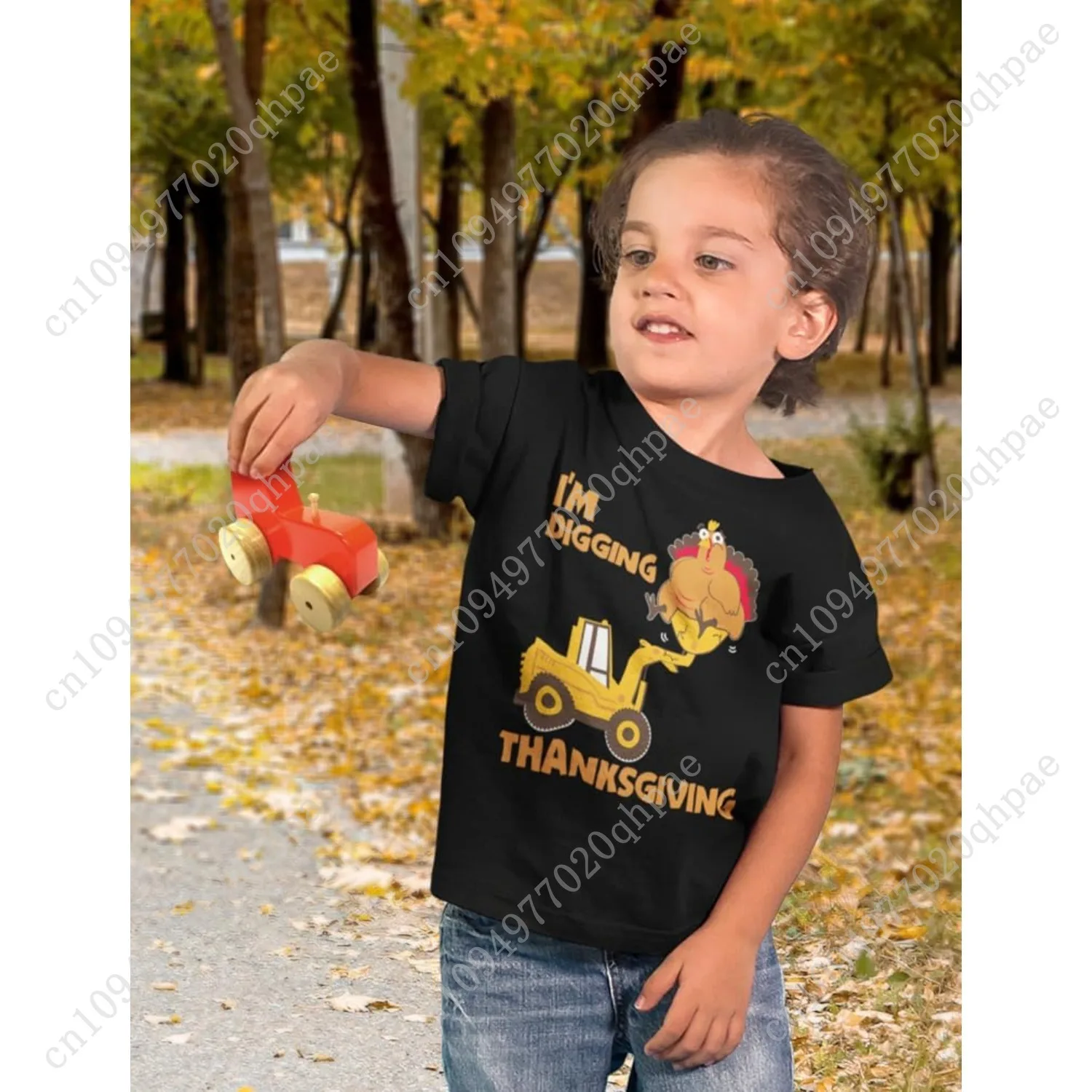 เสื้อยืดเด็ก Tstars I'm Digging Thanksgiving - เสื้อยืดลายรถแทรกเตอร์ไก่งวงสุดน่ารักสำหรับเด็กวัยหัดเดินทั้งชายและหญิง ชุดวันหยุด