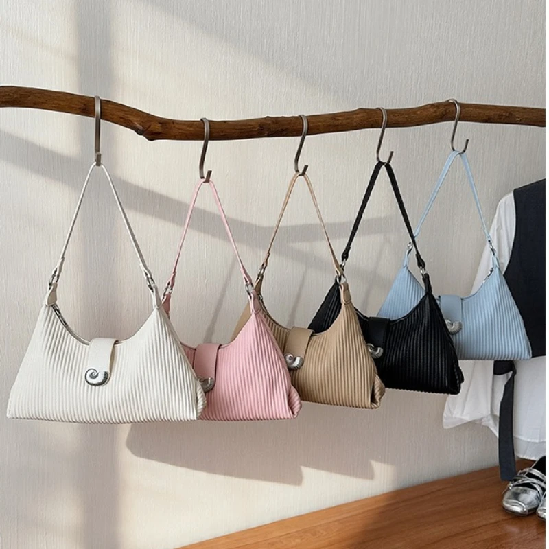 

2026 New Women's Handbag Fashion High Quality Women's Shoulder Bag Solid Color Large Capacity Multi Functional Crossbody Bag