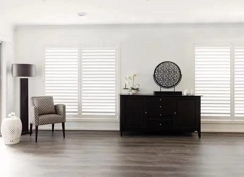 KAKADU Britain Design Modern Horizontal Aluminum Alloy Plantation Shutter