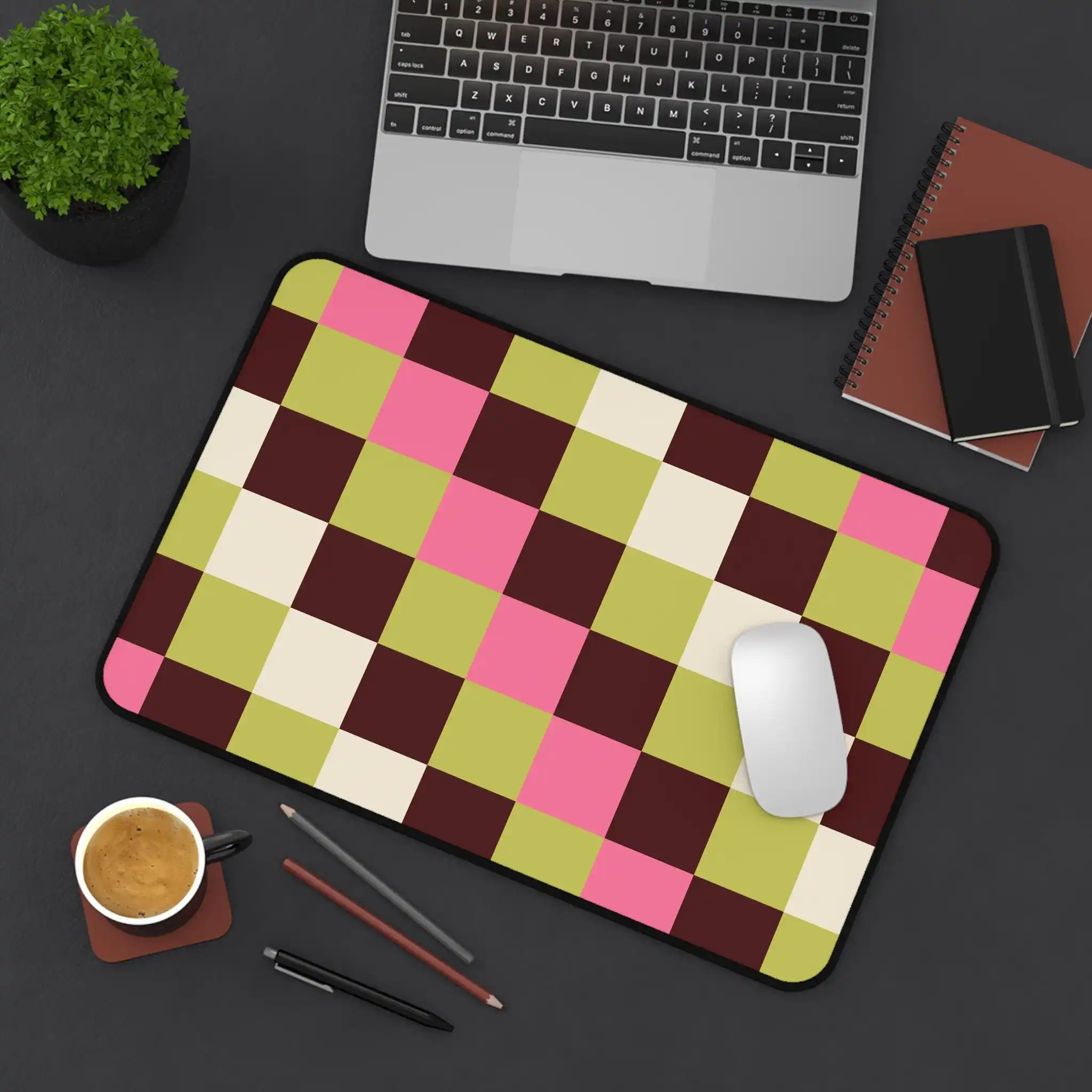 Large Checkered Desktop Mats, Retro Computer Mousepad, Attractive Desktop Accessory, Cute Office Gift, Gaming Mat Mouse Pad