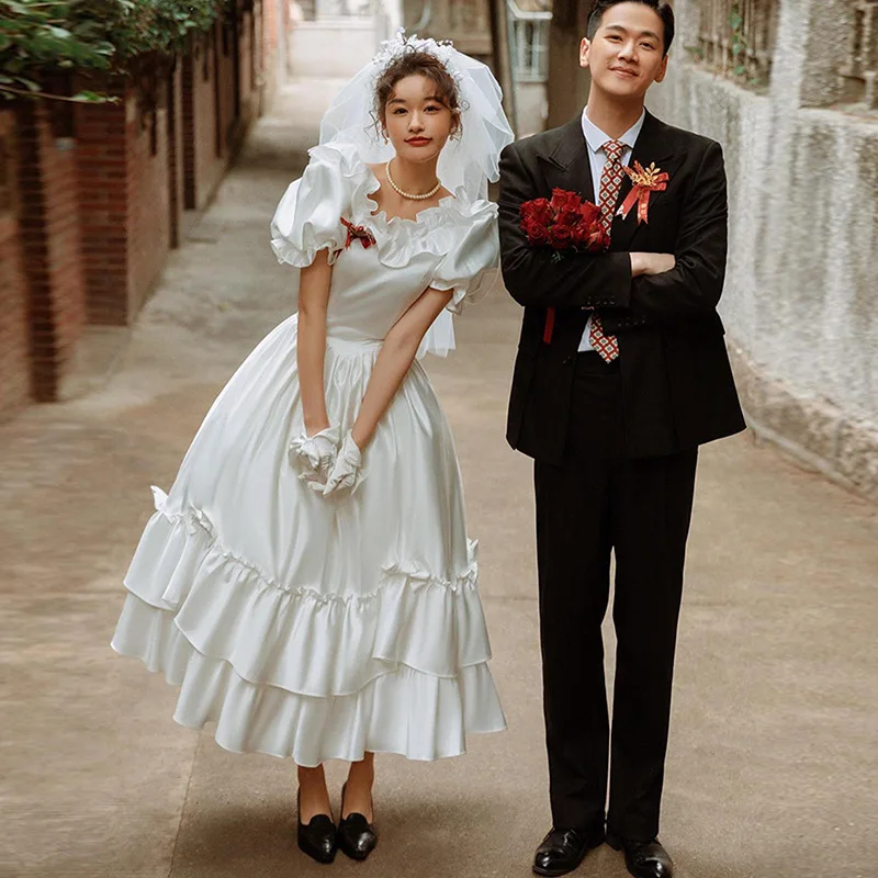 

Light Wedding Dress2025New French Retro Hepburn Style Simple Satin Mori Bride Travel Photography Outing Gown for Women
