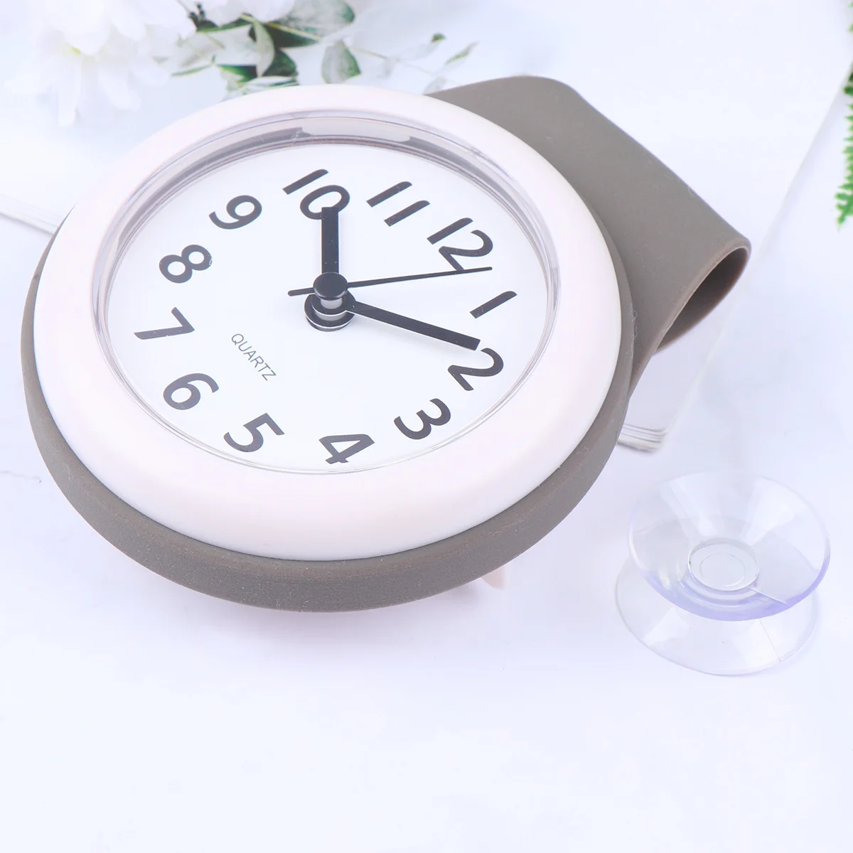 

Waterproof Silent Wall Clock Grey Suction Mount For Bathroom Shower Room Decoration Modern Creative Timepiece Mute Clock