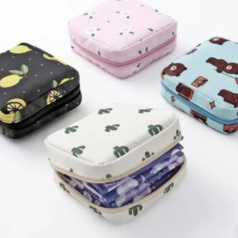 

Girls Diaper Sanitary Napkin Storage Bag Nylon Sanitary Pads Package Bags Coin Purse Jewelry Organizer Credit Card Pouch Case