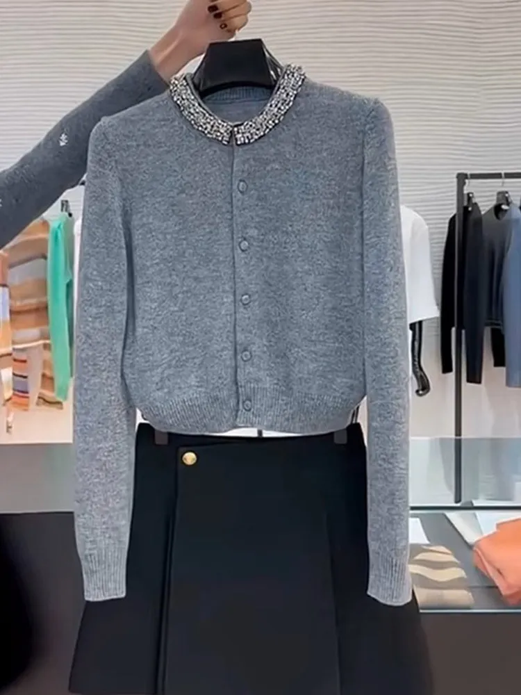 エレガントなニットのダイヤモンド装飾入りカジュアル長袖ラウンドネックオープンカーディガン、スリムデザインでおしゃれな通勤スタイルレディースセーター