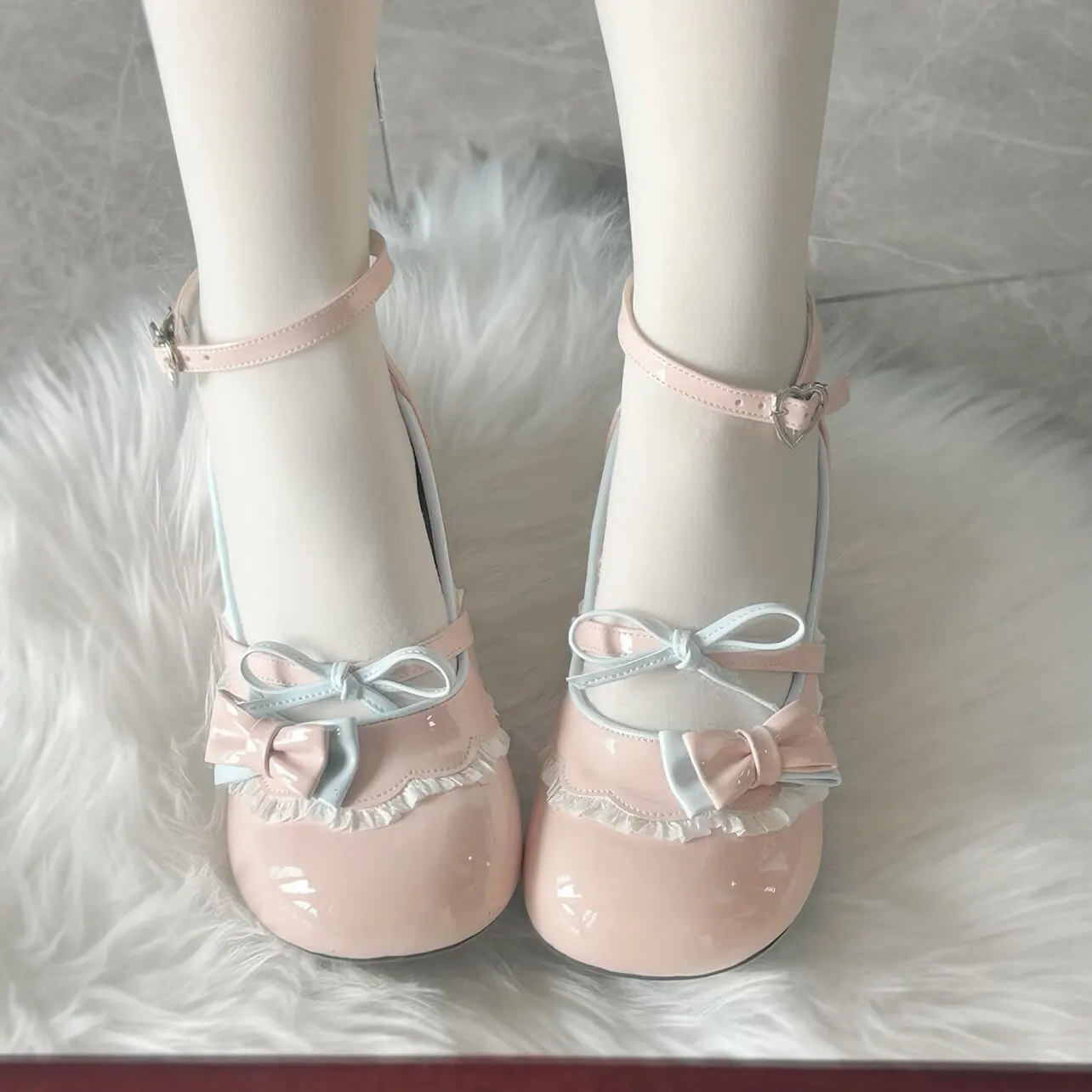 

Японские милые и милые оригинальные элегантные туфли в стиле Лолиты с круглым носком и бантом на среднем каблуке, мягкие туфли Мэри Джейн для девочек с круглой головкой, одинарные туфли Мэри Джейн Lo