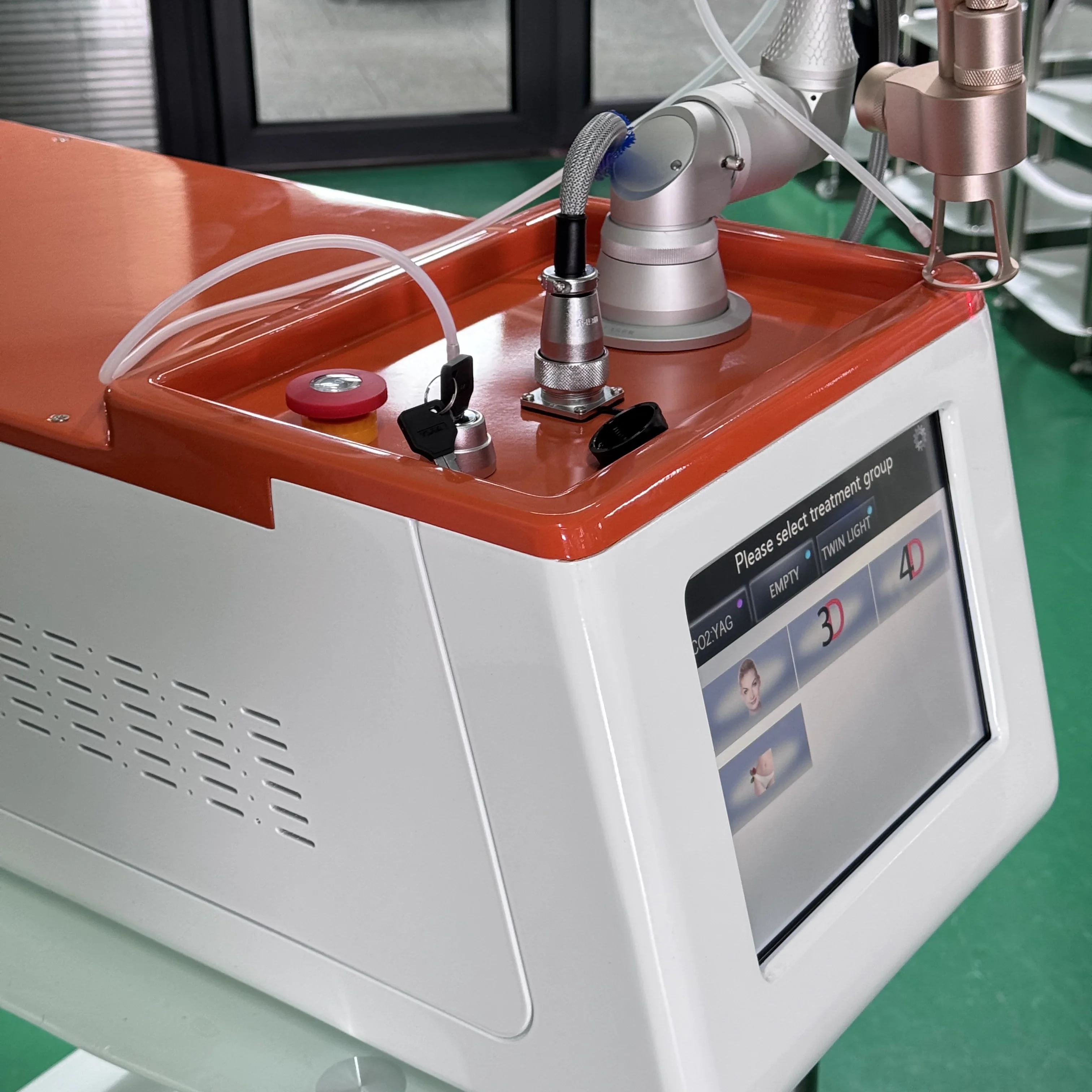 2026 Professional Upgraded Fractional CO2 Skin Tightening Machine Medical Grade Device for Acne Treatment