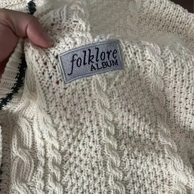 Frauen Ziel Stern Strickjacke Dupes Y2k ästhetische Strickjacke Stern Hals Ärmel Pullover regulai fit beige Strickjacken weiblich