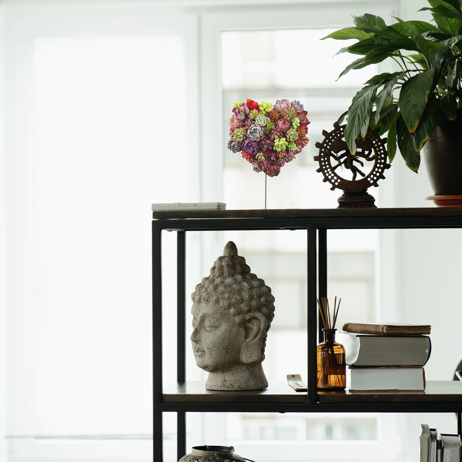 

Iron Flower Frame Retro Three-Dimensional Heart Shape Wall Hanging Flowerpot Stand for Living Room Garden Balcony Bonsai Rack