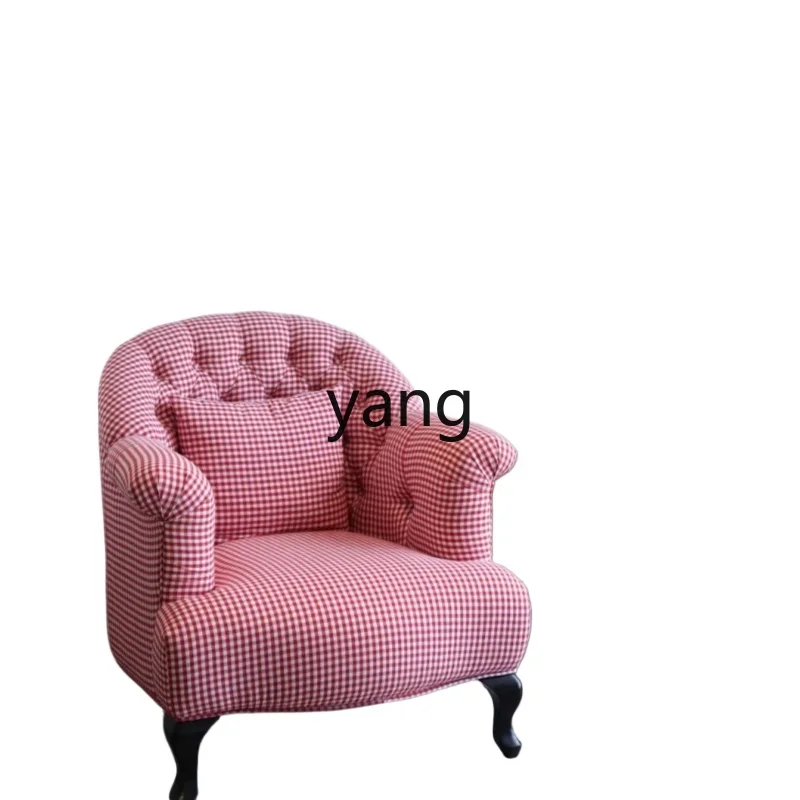 

TGF French retro wind velvet fabric sofa small apartment living room bedroom hotel reception chair