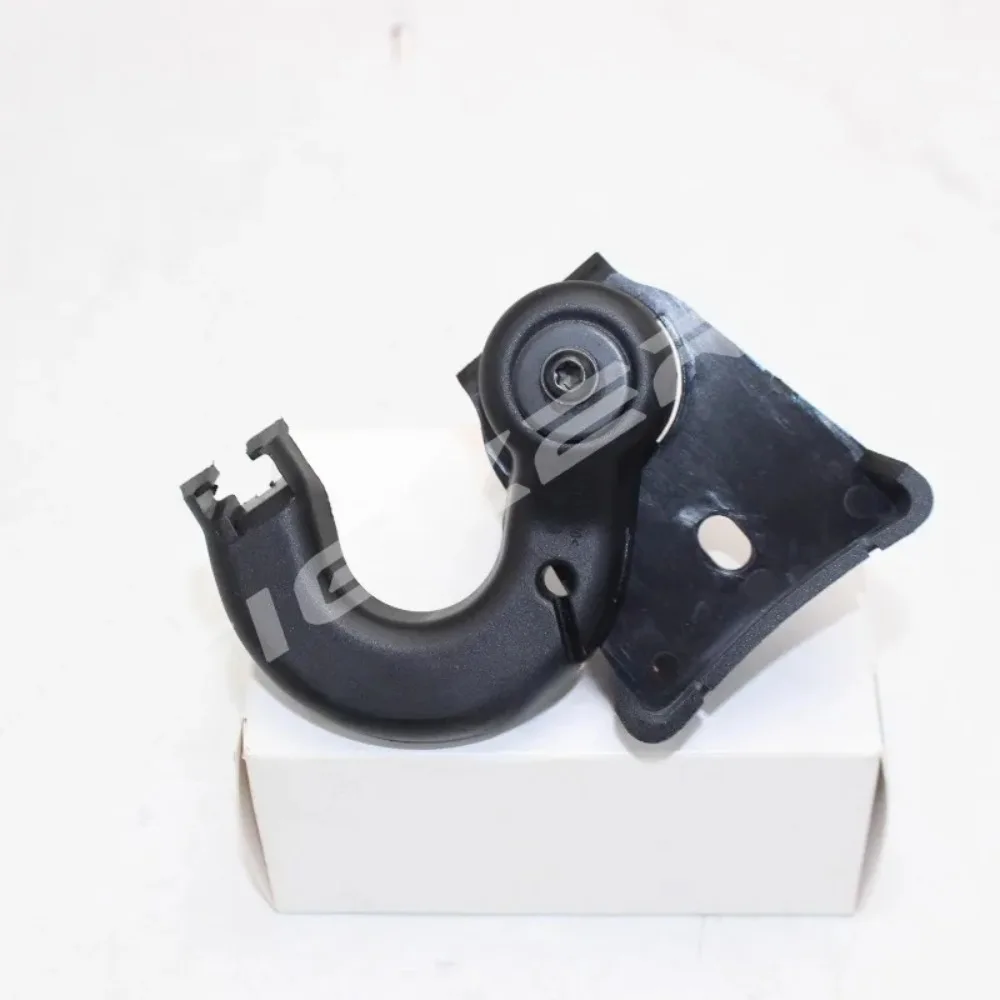 LR110605 Engine Hood Opening Cover Seat Automobile Part Brand New for Land Rover Range Rover Executive Sport