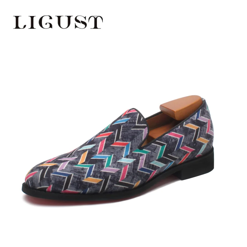 

LIGUST Casual Shoes Mens Summer One-Step Loafers Dress Business Fashion Luxury Groom Wedding Men Italian Style Shoes Plus Size