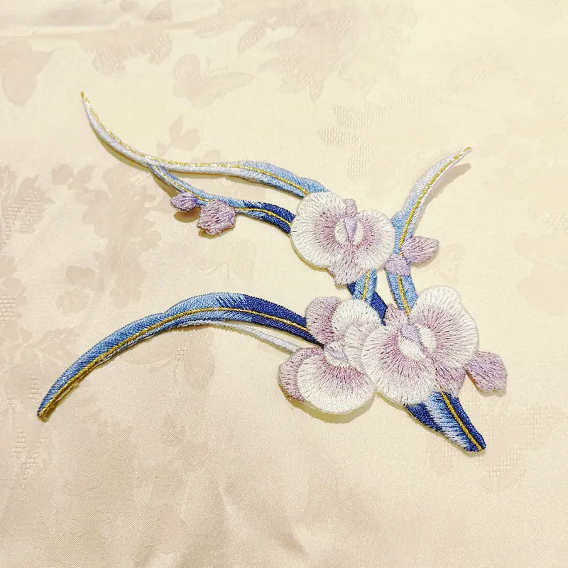 

Blue Purple Butterfly Orchid Embroidered Appliques With Golden Thread Patch Classic Traditional Auspicious Pattern Accessories