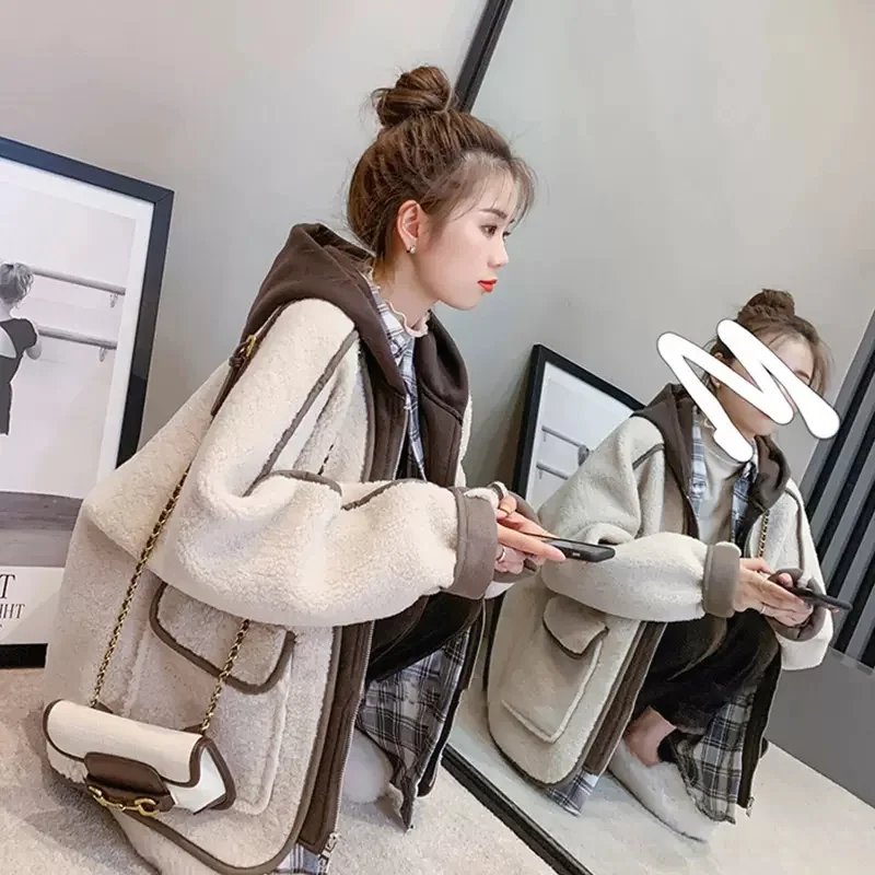 Clearance and Leaking Large Size Women Clothing Niche Design Lamb Wool Short Coat 2022 Autumn and Winter Loose Age-reducing Tops