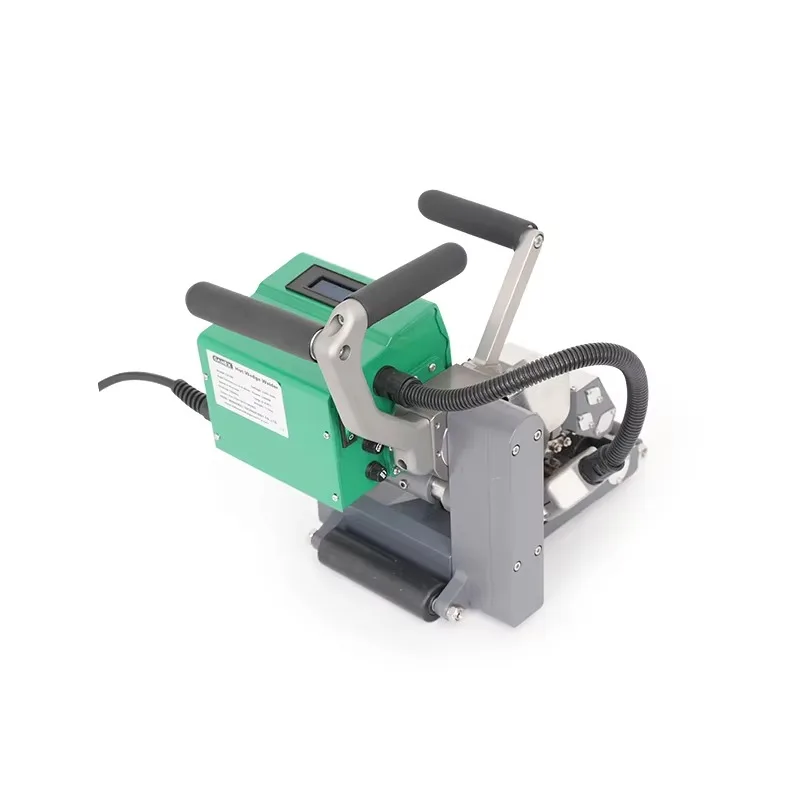 2400W CX700 Geomembrane Hot Wedge Welder, 1-4mm Pond Liner Welding Machine for Waterproofing and Mining
