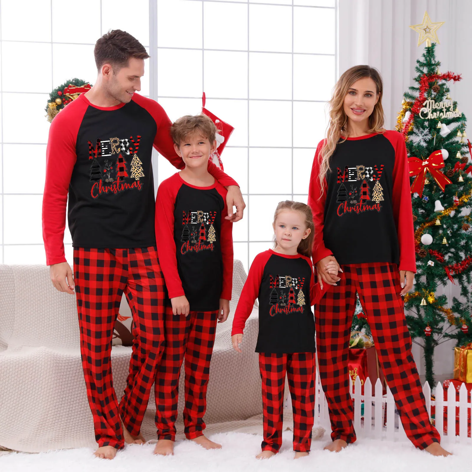 

European and American parent-child home wear, Christmas home wear, parent-child set, checkered patchwork printed home wear