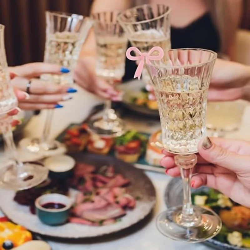 

20Pcs Acrylic Bow Wine Glass Identifiers Reusable Drink Tags for Party Birthday Wedding Drink Markers Bottle Labels