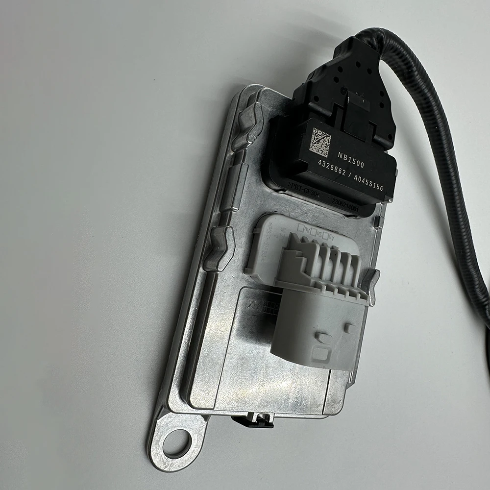 OE 4326862 5WK96751C High Quality NGK Probe NOX Nitrogen Oxygen Sensor 4326862RX 2872945 Made In Germany For Cummins Engine 24V