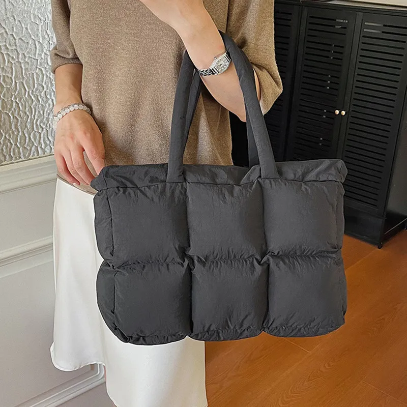 Large capacity winter bags big women totes handbag woman shoulder bag ladies winter purse bread cotton bag designer bags fashion