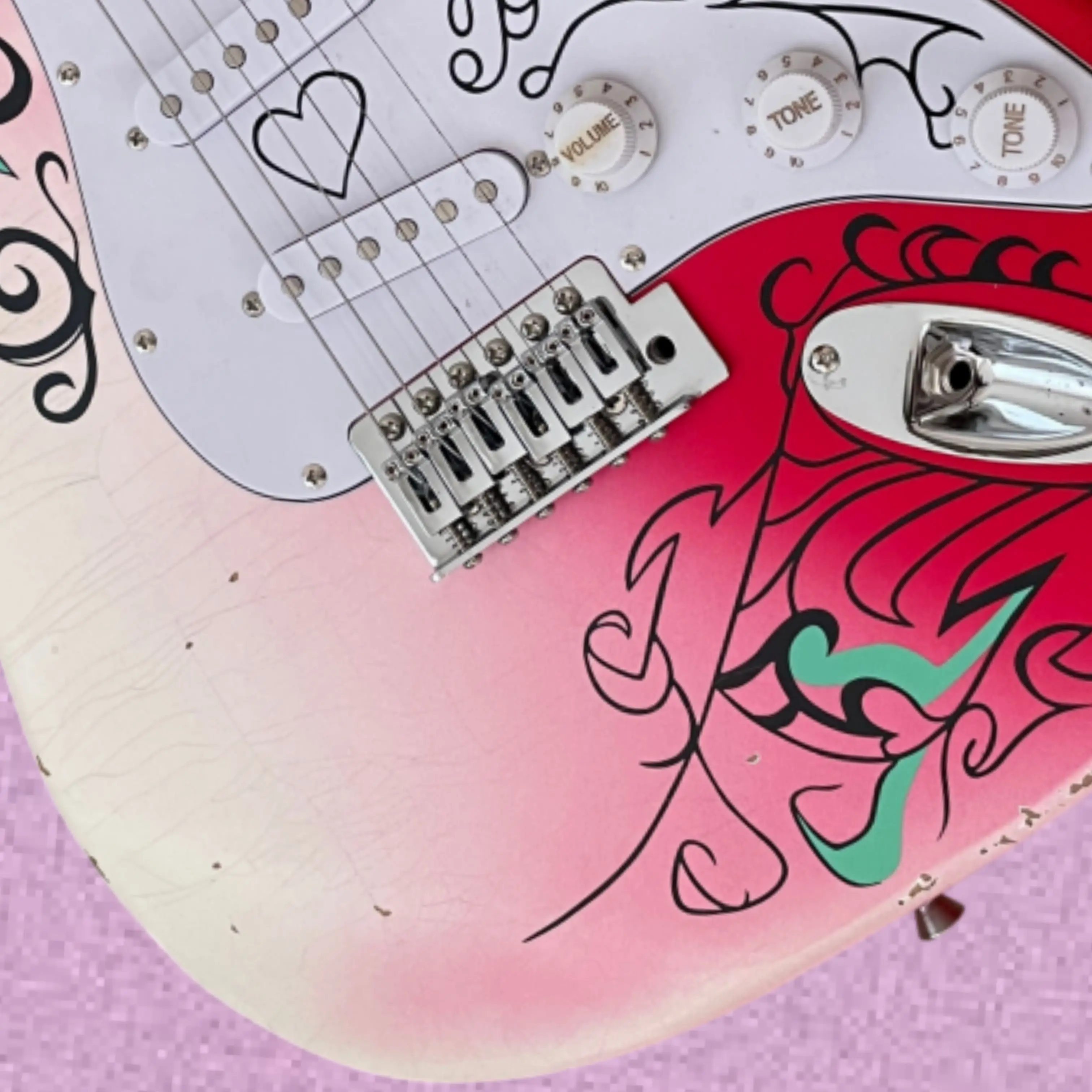 Vintage Distressed Electric Guitar, White Pink Red Gradient Art Graphic Body Guitars, SSS Pickups for Practice & Stage Guitarra