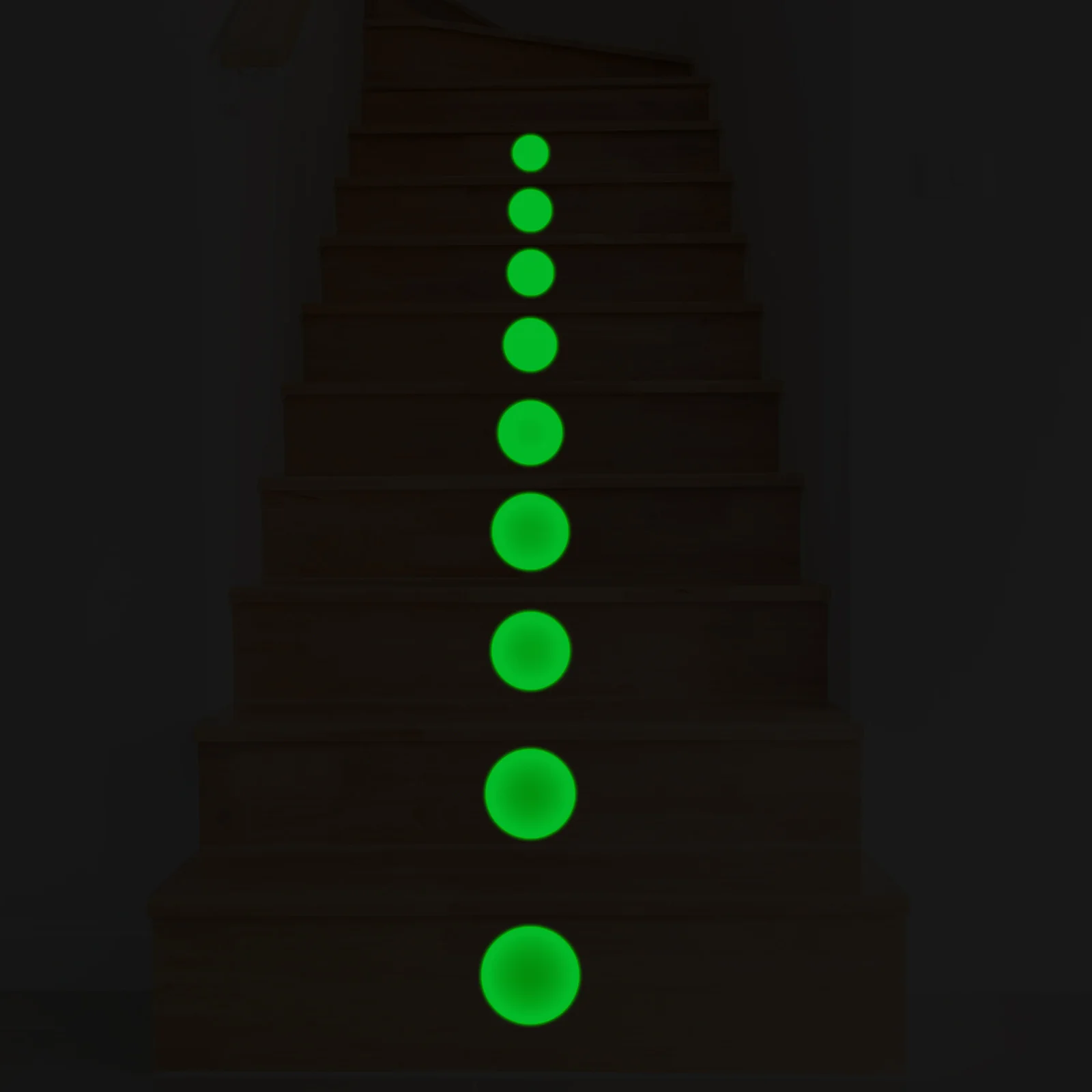 Anti-Skid Strips 20 Sheets Round Reflective Tape Fluorescent Safety Stair Treads Non-Slip Waterproof Weather Resistant