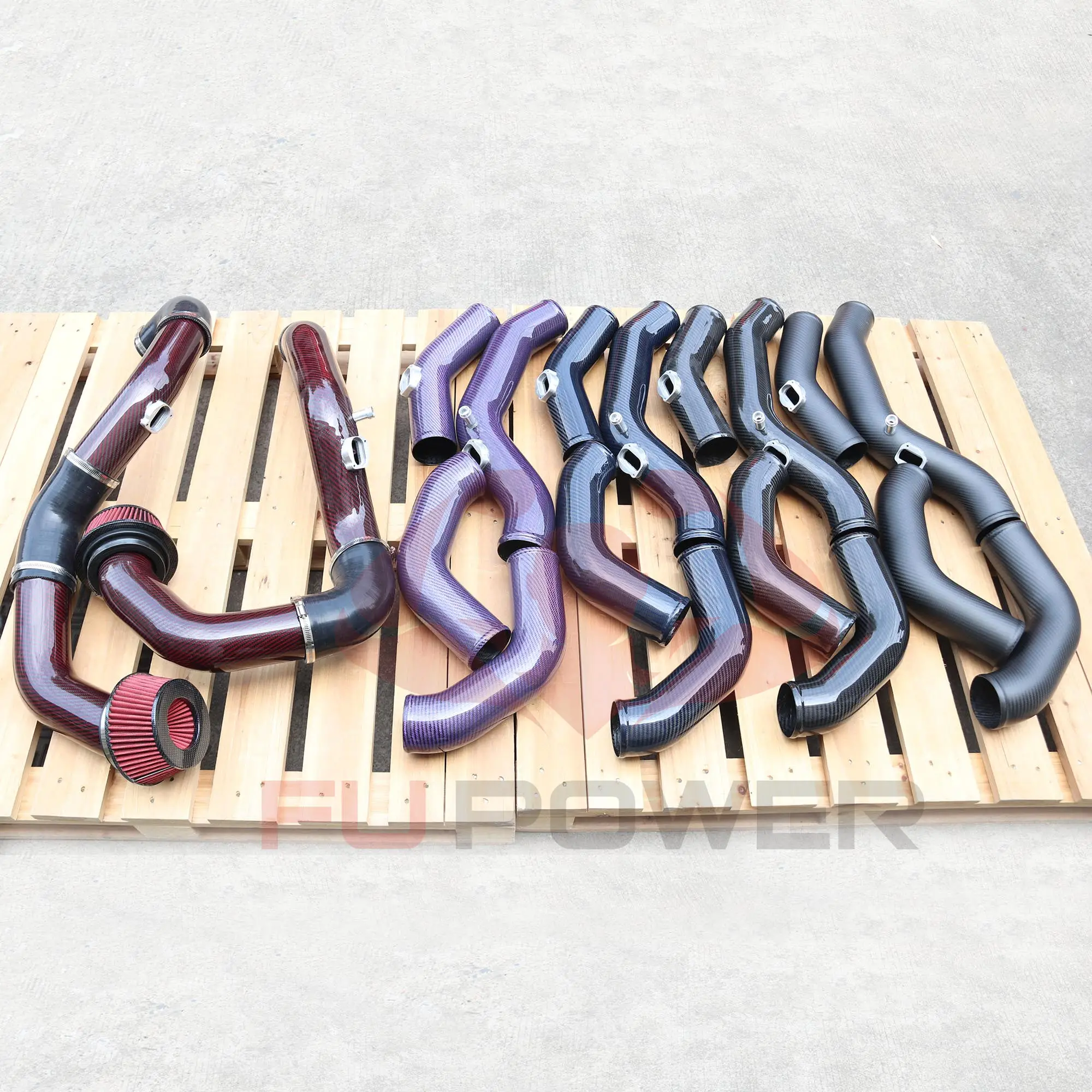 カスタムカラードライカーボンファイバーエアインテークシステム 新品 BMW S55 M3 M4 F80 F82 F8X用