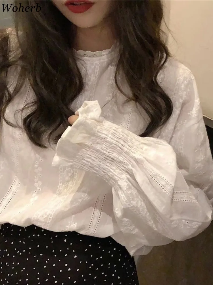 

White Bloses Women 2025 Blusas Mujer De Moda Flare Sleeve Vintage Autumn Tops Korean Lace Embroidery Temperament Blouse Shirts